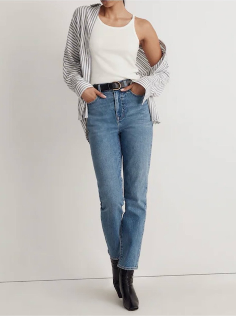 Madewell The Mom Jean Size 25